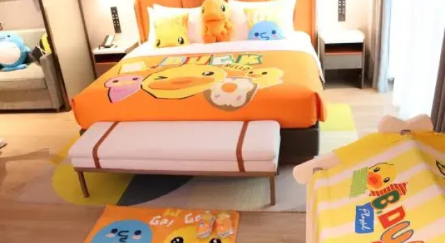 Семейная капсула Deluxe Home2 Suites by Hilton Xingyi Jushan Plaza