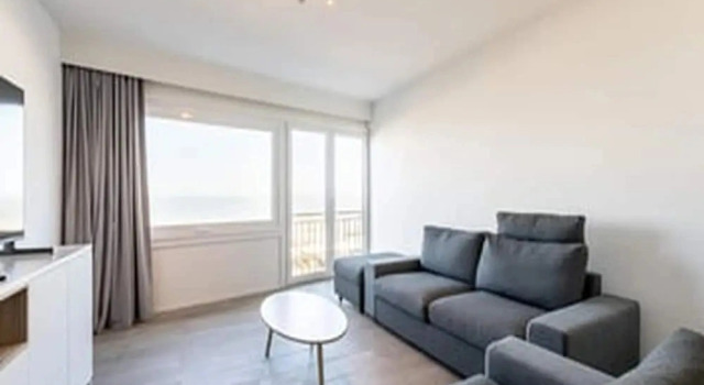 Beachside Stay for 4 in Blankenberge