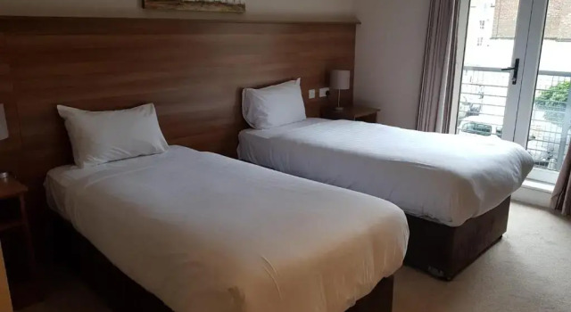 Двухместный номер Standard Riverside Hotel