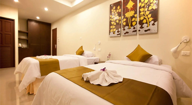 Двухместный номер Deluxe At Kamala Hotel