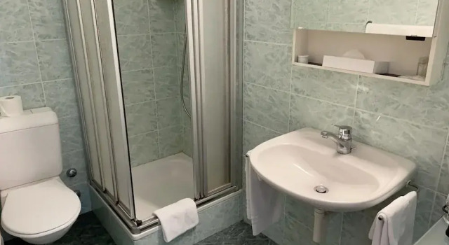 Двухместный номер Standard с балконом и с видом на озеро Tresa Bay Hotel - Lake Lugano