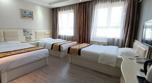 Jinxuan Hotel (Urumqi Miquan No.1 Middle School), Rezerwuj Hotel Urumqi Xinjiang