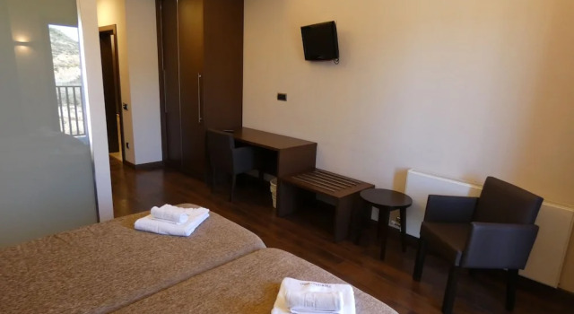 Fuente del Miro, Boek Hotel Hotels in Valderrobres met ontbijt, Ontbijt