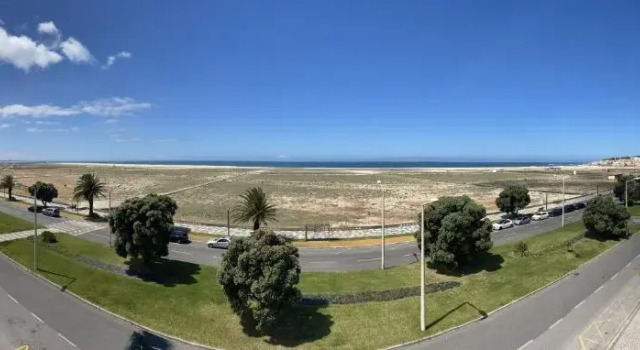 Panorama Sun Figueira - 1er ligne Mer, Забронировать Отель Отели Фигейра-да-Фош с парковкой, рядом с Пляж Фигейра да Фос, Парковка