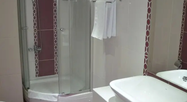 Полулюкс Grand Ahos Hotel
