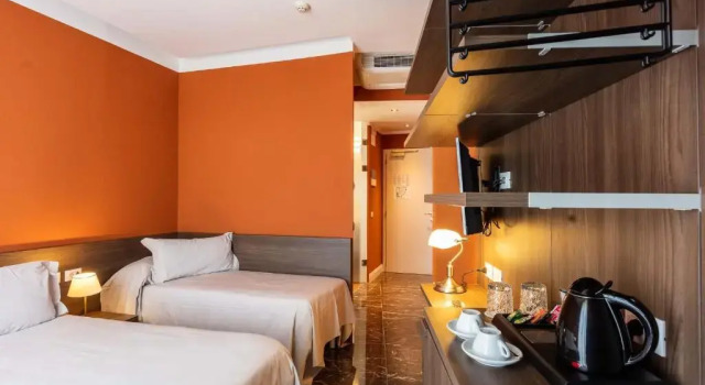 Трёхместный номер Standard с видом на озеро Art Hotel Ventaglio
