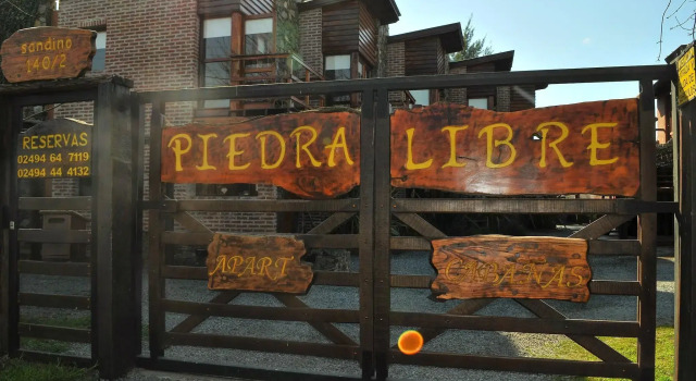 Apart Piedra Libre, Prenota Hotel Tandil Buenos Aires