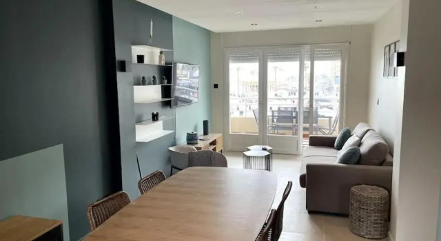Le Méditerranée 1er Ligne vue mer classe 3, Boek Hotel Hotels in Canet-en-Roussillon met parkeren, Parkeren