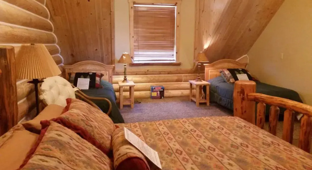 Семейный номер Standard с видом на горы Teton Hostel HideAway