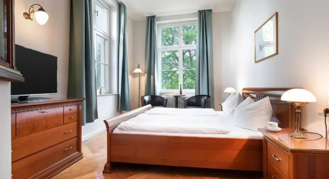 Hotel Prinz Heinrich, Buchen Sie Hotel Werder 