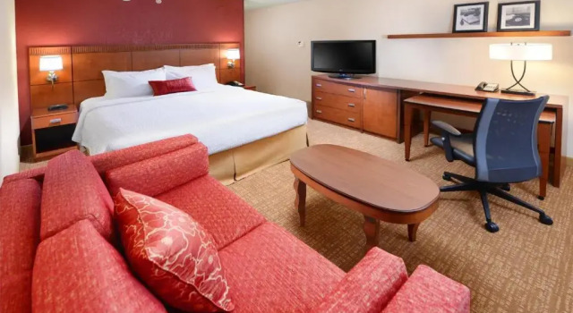 Номер Standard Courtyard Dallas Las Colinas