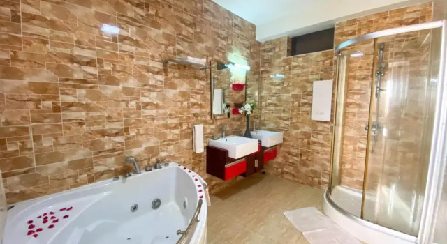 Suite Java Hotel