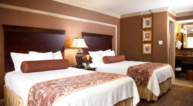 Двухместный номер Standard с видом на внутренний двор Best Western Plus French Quarter Courtyard Hotel