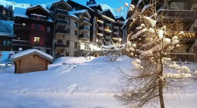 Апартаменты Arc 1950 Appartement 4 personnes Ski aux pieds