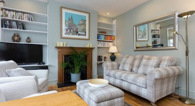 Quaint 2BD Flat 9 Min Walk To Vauxhall Tube