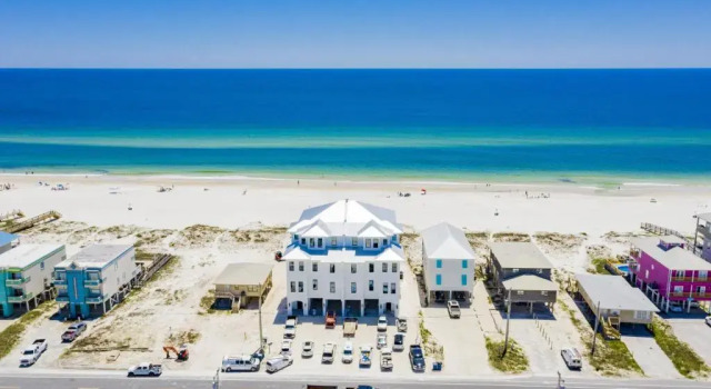 Seaside West 12 Bdrm, 11,5 Bath, Private Pools, Sleeps 36, Prenota Hotel Hotel a Alabama con piscina, Piscina