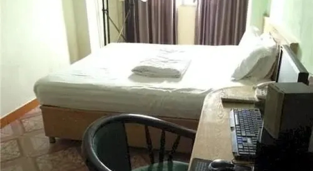 Qingyuan Yingdeqiaofeng Hotel, Book Hotel Yingde Guangdong