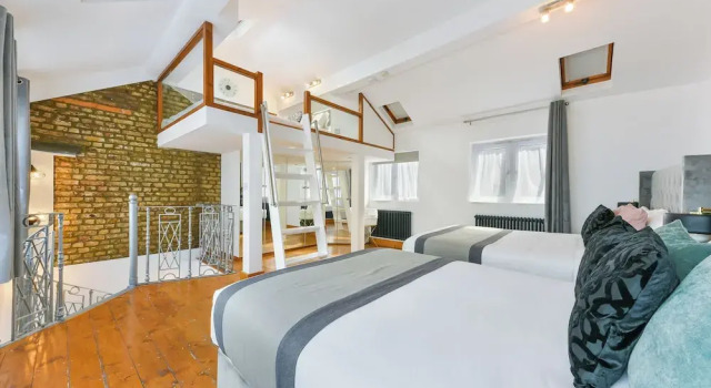 Апартаменты Avari Apartments - Hatton Collection