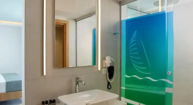 Номер Standard с балконом Arina Beach Resort