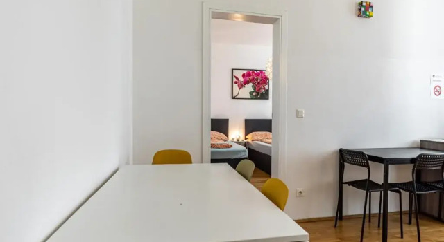 Апартаменты JR City Apartments