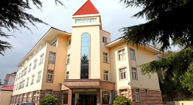 Runhang Hotel, Забронировать Отель Отели Qingdao Region с парковкой, рядом с Huashi Building, Парковка
