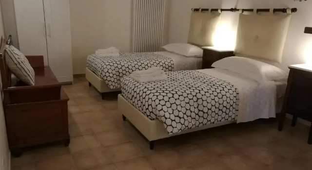 Casa Vacanza L'Alloro 2, Book Hotel Matera Basilicata