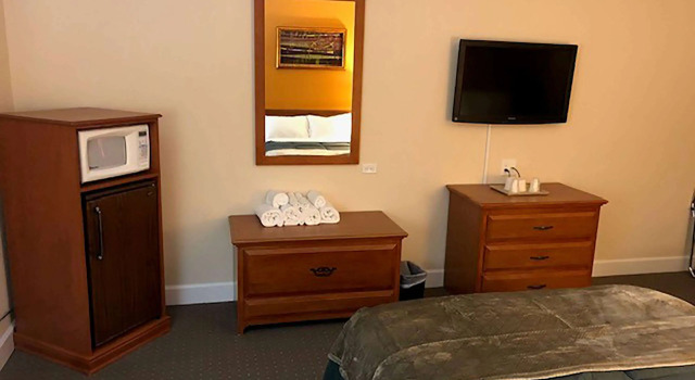 Budget Inn & Suites Ridgecrest, Book Hotel Hoteller i Ridgecrest med parkering, Parkering