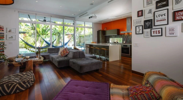Miami Abode - Private & Sanitized, Perfect for Working From Home. Private Pool, Pet Friendly. Super-host Support, Забронировать Отель Отели Miami Metropolitan Area 3 звезды, 3*