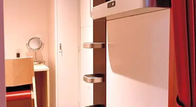 Женская капсула Superior Hotel M Matsumoto
