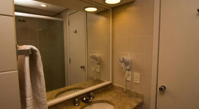 Номер Deluxe Continental Porto Alegre