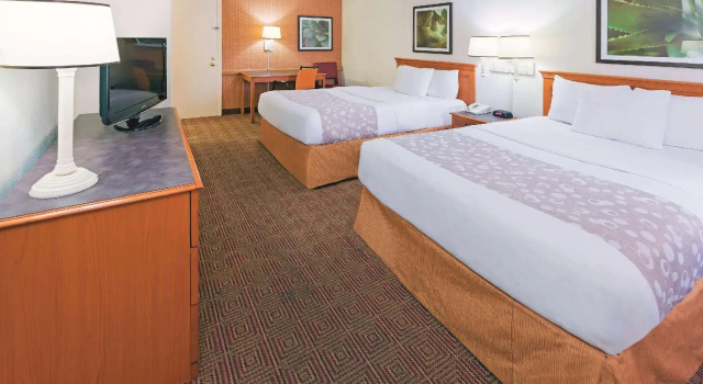 Двухместный номер Deluxe La Quinta Inn San Antonio Sea World Ingram Park