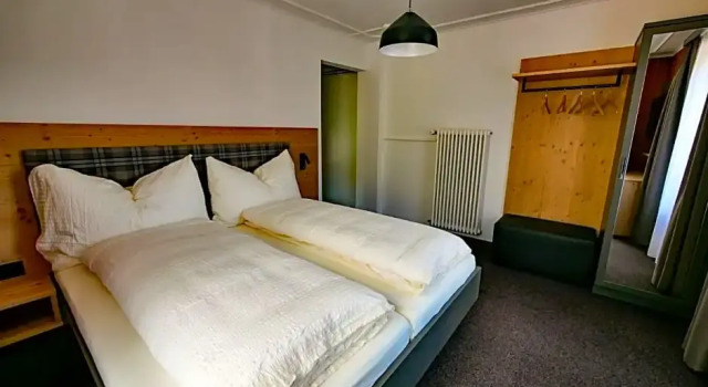Номер Superior Hotel Restaurant Rätia