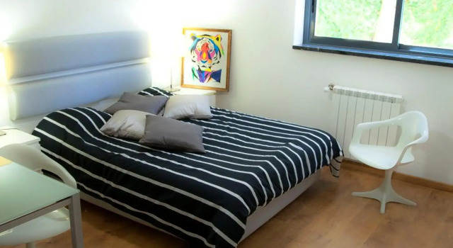 Apartment with Garden and Pool, Rezerwuj Apartament Hotele w Lisbon Region z parkingiem, Parking