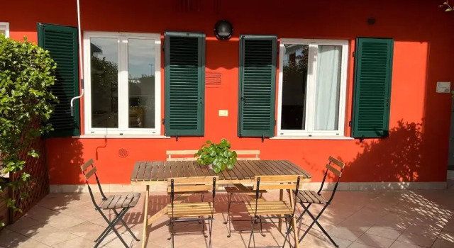 Семейные апартаменты c 1 комнатой с видом на сад Borgo Antico Apartments