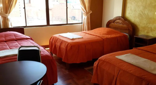Трёхместный номер Standard Hostal Sonia