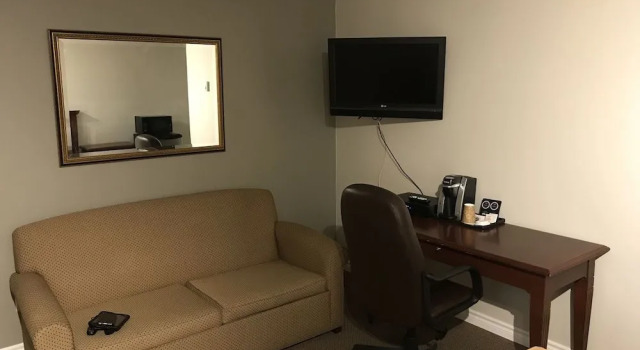 The Auberge Inn, Buchen Sie Hostel New Liskeard Ontario