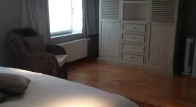 Vacation Home Casa Fratelli, Забронировать Отель Отели Брюгге с парковкой, рядом с Lumina Domestica, Парковка