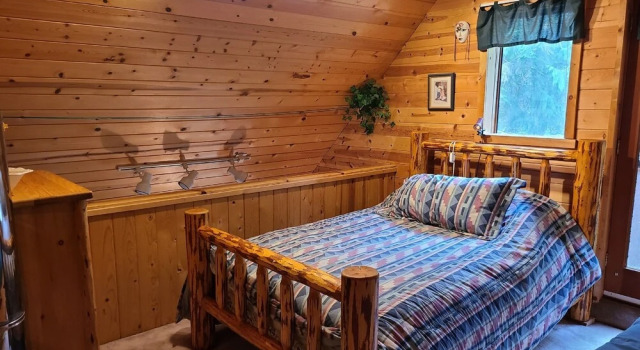11SL - Wi-Fi - NO PETS Log Cabin - Sleeps 7, Rezerwuj Dom wakacyjny Glacier Stany Zjednoczone