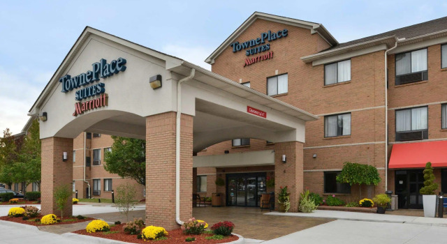 Towneplace Suites by Marriott Warren