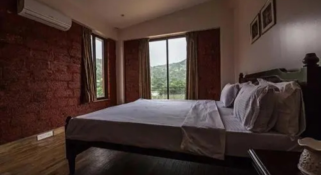 Shivom Villa 5 by Vista Rooms