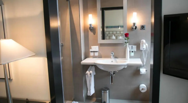 Двухместный номер Comfort Tailormade Hotel METROPOL St Gallen