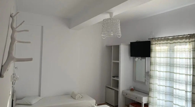 Четырёхместный номер Standard Noufaro