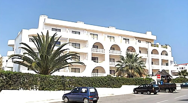 Alta Oura, Rezervovat Hotel Hotely v Oura s parkováním, Parkování