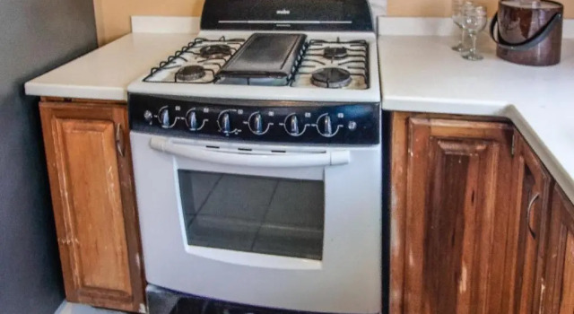 Двухместный номер Economy 876 JA Oasis & Homestay - by Kingston Airport