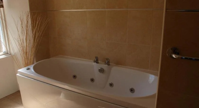 The Coach House Hotel, Book Hotel  