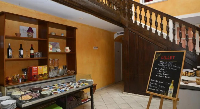 Двухместный номер Standard Hôtel Des Arceaux
