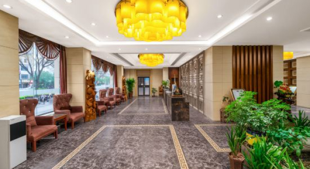 Hanwu International Hotel (Wuwei Pedestrian Street Branch), Book Hotel Hoteller i centrum af Wuwei, hoteller i centrum af Wuwei