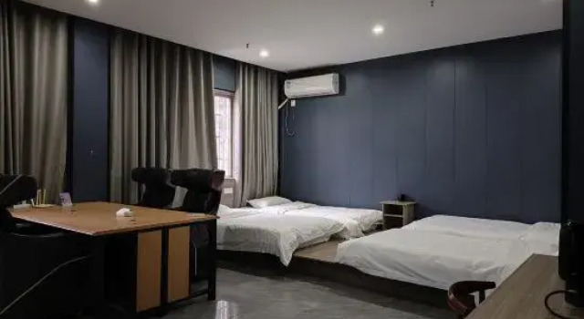 Кровать в общем номере Yunluo Intelligent Electronic Competition Hotel
