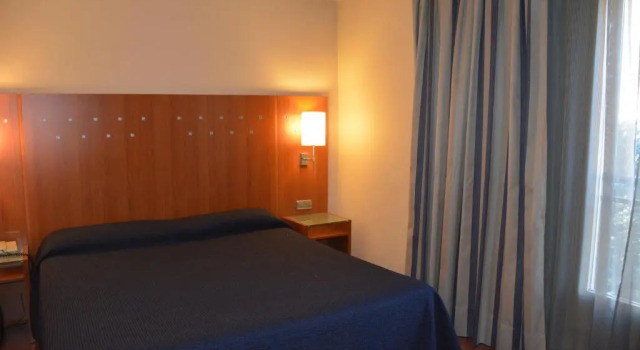 Трёхместный номер Standard Hotel J. Balmes Vic