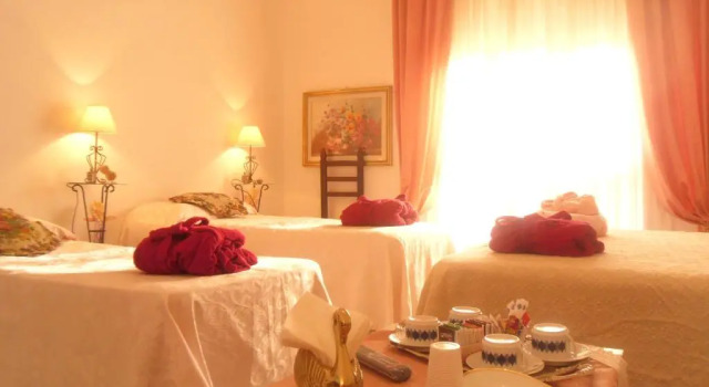 Номер Premium ITALIA GUESTHOUSe